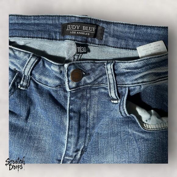 Judy Blue Women's Jeans Size 11 Classic Fit Denim Pants Blue Wash Casual W07 - Picture 2 of 3